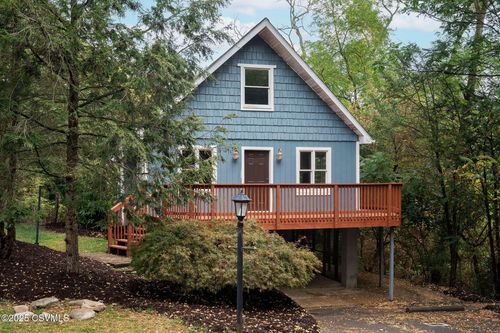 672 6th St, Northumberland, PA, 17857-1006 | Card Image