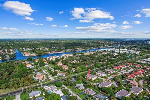41 Uno Lago Dr, Juno Beach, FL, 33408-2662 | Card Image