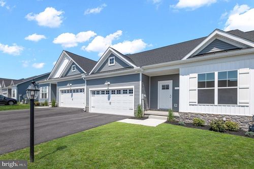 232 Ridge View Ln, HANOVER, PA, 17331-7465 | Card Image