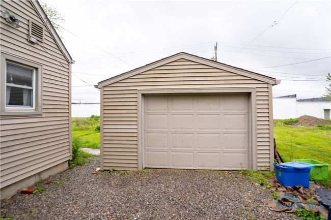 1702 Hopkins St, House other with 3 bedrooms, 1 bathrooms and 1 parking in Defiance OH | Image 5