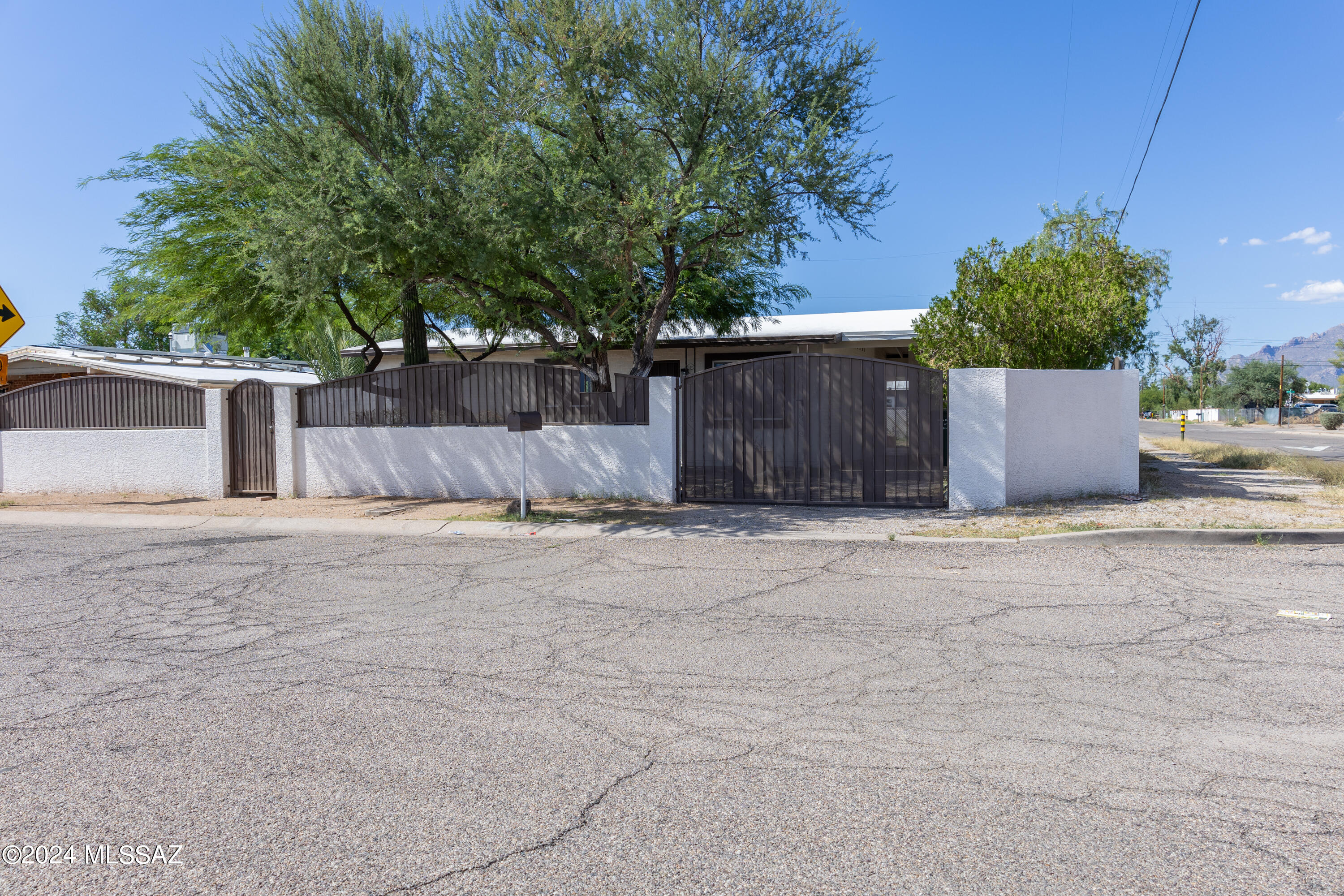 Farr St, Tucson, AZ 85705