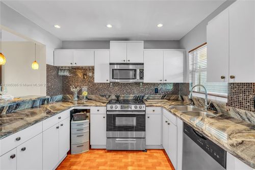 apt-311-8950 Sunrise Lakes Blvd, Sunrise, FL, 33322-6016 | Card Image