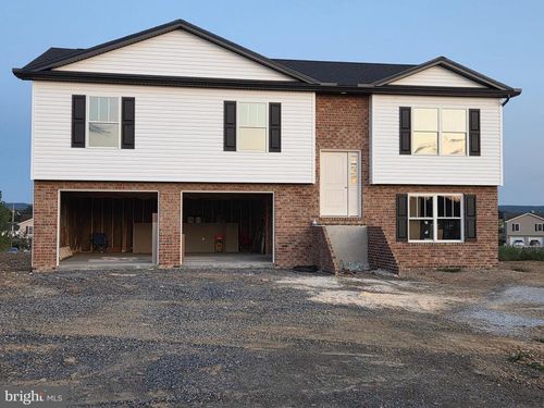 257 Grove Dr, SHIPPENSBURG, PA, 17257-8860 | Card Image