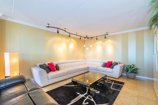 APT-25J - 250 Gorge Rd, Home with 3 bedrooms, 2 bathrooms and null parking in Cliffside Park NJ | Image 7