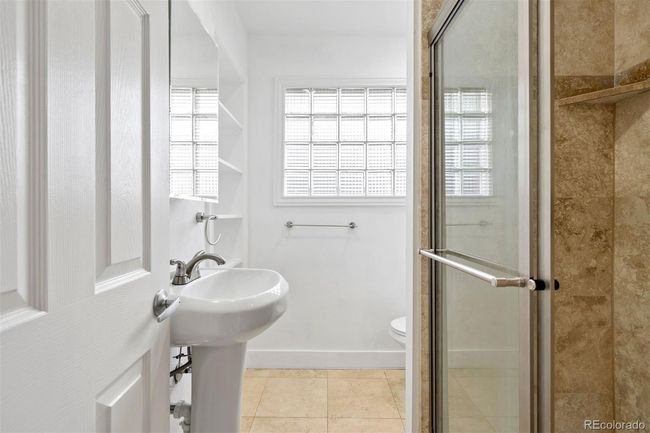 2044 Ivy St, House other with 5 bedrooms, 4 bathrooms and 5 parking in Denver CO | Image 19