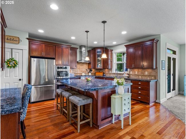 179 Se 46 Th Dr, House other with 4 bedrooms, 4 bathrooms and 2 parking in Gresham OR | Image 9