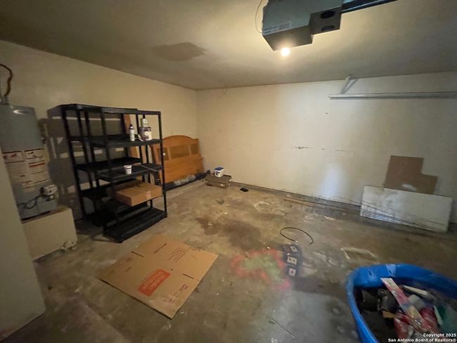 22918 Cabanna Rd, House other with 3 bedrooms, 2 bathrooms and null parking in Spring TX | Image 6