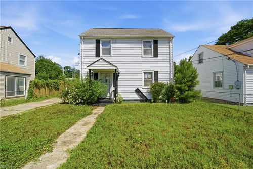 843 15th Street, Newport News, VA, 23607 | Card Image