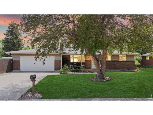8240 W Evans Pl, Lakewood, CO, 80227-2462 | Card Image