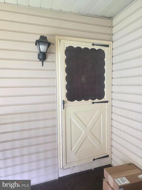 22 Alburtus Ct, LAWRENCEVILLE, NJ, 08648-2606 | Card Image