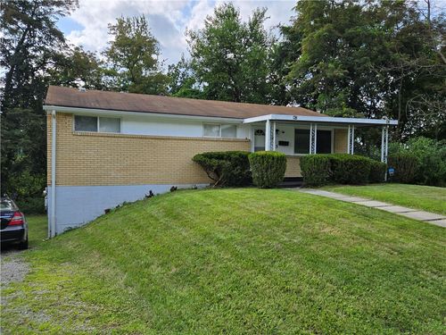 325 Walpole Dr, Penn Hills, PA, 15235-1772 | Card Image