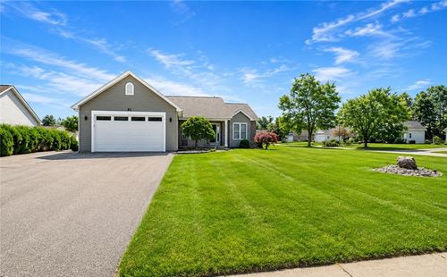 81 Venetia View Cir, Greece, NY, 14626-1071 | Card Image