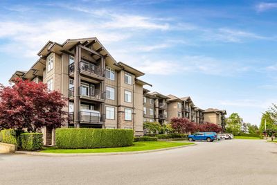 121 - 12258 224 St, Condo with 2 bedrooms, 2 bathrooms and 2 parking in Maple Ridge BC | Image 1