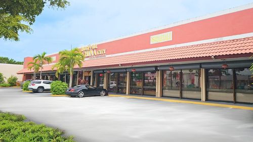 41 Nw 167th St, North Miami Beach, FL, 33169-6017 | Card Image