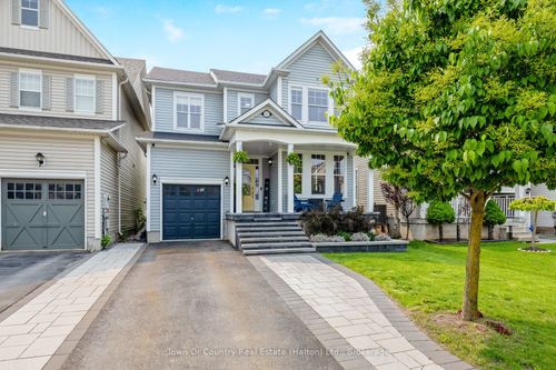 92 Somerville Rd, Acton, ON, L7J2Z6 | Card Image