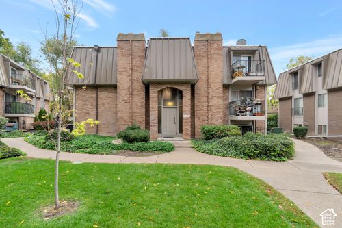 2-4868 S Highland Cir, Holladay, UT, 84117-6038 | Card Image