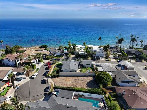 2246 Warmouth, San Pedro, CA, 90732 | Card Image
