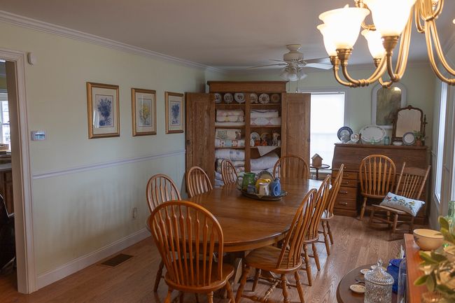 309 S Euclid St, House other with 2 bedrooms, 2 bathrooms and 6 parking in Colfax IL | Image 10