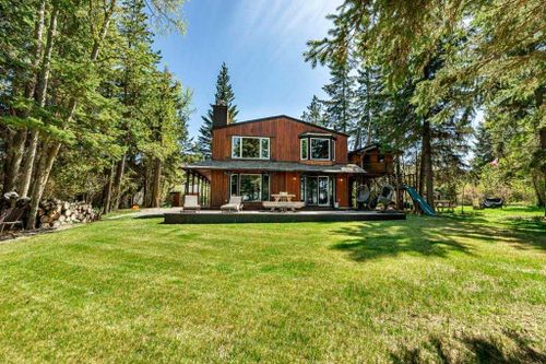 13 Hummingbird Lane, Halfmoon Bay, AB, T4S1S1 | Card Image