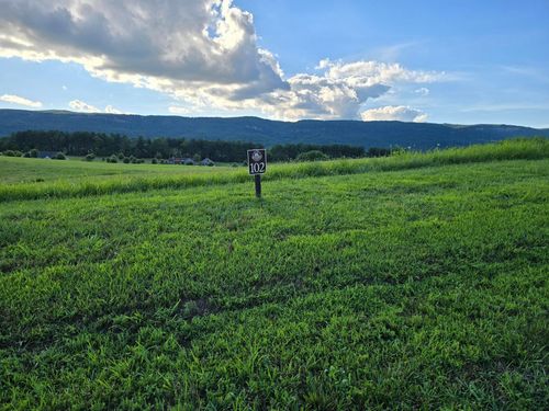 102 Pinnacle Point Lane, Dunlap, TN, 37327 | Card Image