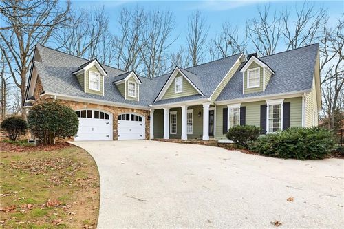 1038 Farmhouse Rd, Gainesville, GA, 30506-1724 | Card Image