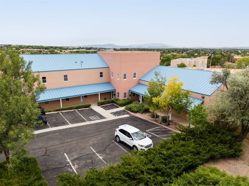 ste-b-2204 Brothers Rd, Santa Fe, NM, 87505-6975 | Card Image