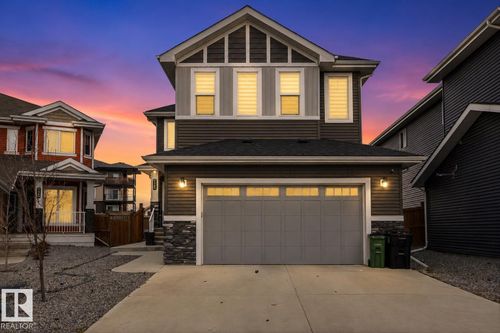 714 Ebbers Pl Nw, Edmonton, AB, T5Y3V3 | Card Image