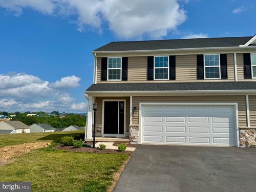 331 Acer Ave, STATE COLLEGE, PA, 16803-1194 | Card Image