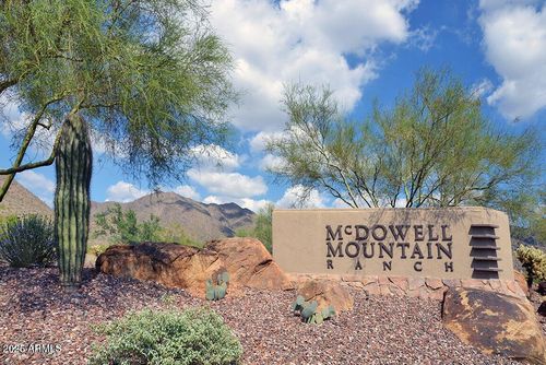 10289 E Karen Dr, Scottsdale, AZ, 85255-8560 | Card Image