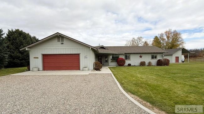 15 Northern Lights Road, House other with 3 bedrooms, 2 bathrooms and 2 parking in Salmon ID | Image 4