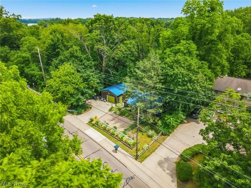 619 Portage Lakes Dr, Coventry Township, OH, 44319-2285 | Card Image