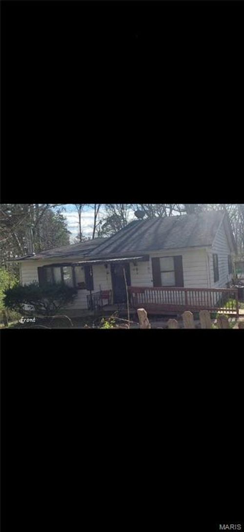 8715 Susan Ln, Dittmer, MO, 63023-2012 | Card Image