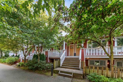 4-218 Camata St, New Westminster, BC, V3M0H8 | Card Image