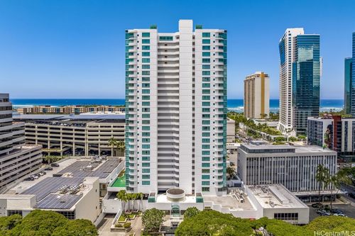 18d-1341 Kapiolani Blvd, Honolulu, HI, 96814-4548 | Card Image