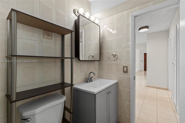 270 W 15 Th St, House other with 3 bedrooms, 1 bathrooms and null parking in Hialeah FL | Image 22
