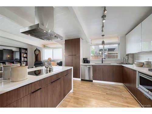 1860 S Holly St, Denver, CO, 80222-3929 | Card Image