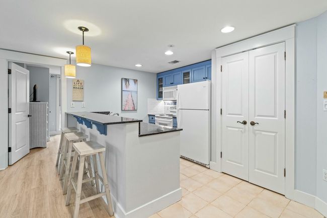 Kitchen | Image 9