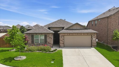 201 Black Alder Dr, Fort Worth, TX, 76131-3616 | Card Image