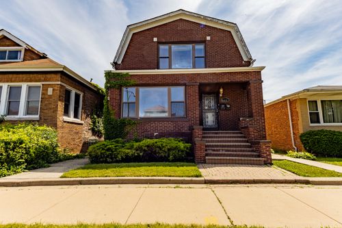 8411 S Elizabeth St, Chicago, IL, 60620-4436 | Card Image
