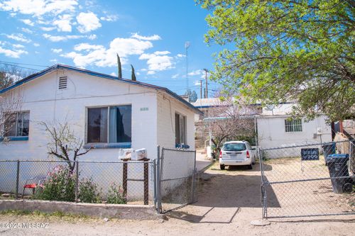 925 N Santa Cruz St, Nogales, AZ, 85621-1490 | Card Image