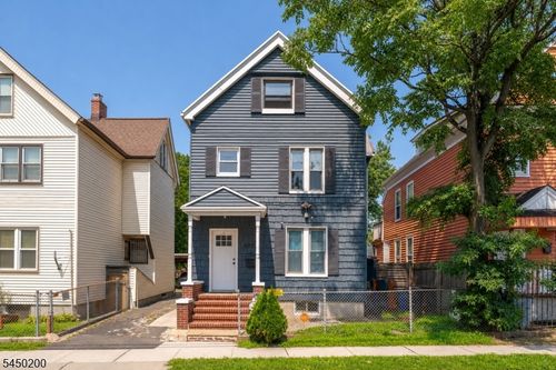 485 Cary St, Orange, NJ, 07050-1401 | Card Image