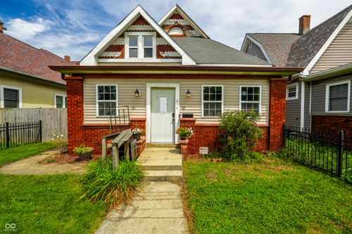 814 Raymond St, Indianapolis, IN, 46203-3969 | Card Image