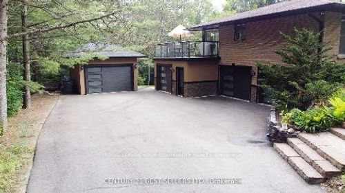 lower-44 Gibson Lake Dr, Palgrave, ON, L7E4B2 | Card Image