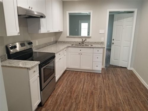 1015 Prune St, La Marque, TX, 77568-5737 | Card Image