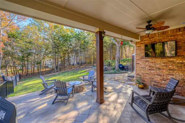 588 Lakepoint Loop, House other with 3 bedrooms, 3 bathrooms and null parking in Pottsboro TX | Image 35