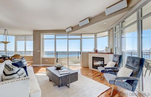 2902-700 W Harbor Dr, San Diego, CA, 92101-7762 | Card Image