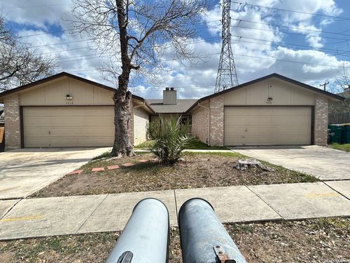 7228 Rimwood, Live Oak, TX, 78233-4226 | Card Image