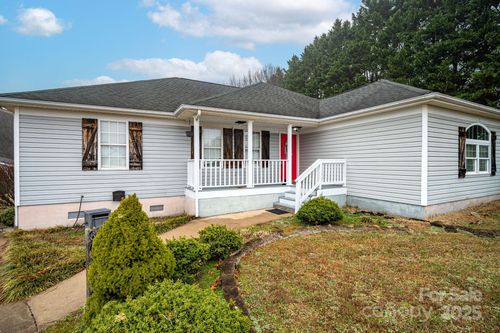 845 Meadow Hill Ct, Lincolnton, NC, 28092-9704 | Card Image