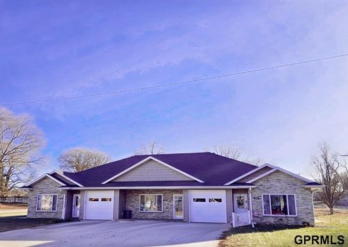 304-300 Castor St, Diller, NE, 68342-4098 | Card Image