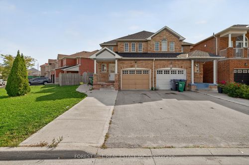 19 Rednor Dr, Brampton, ON, L6P1P4 | Card Image